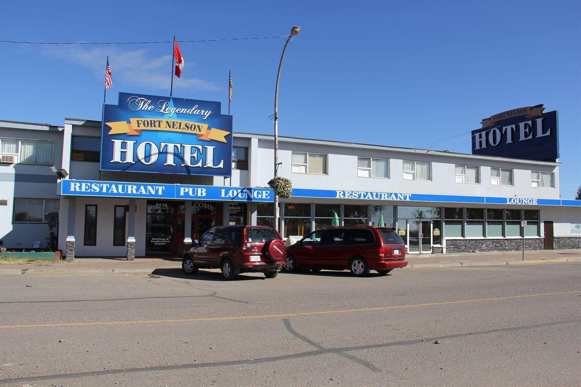 Fort Nelson Hotel Exterior foto